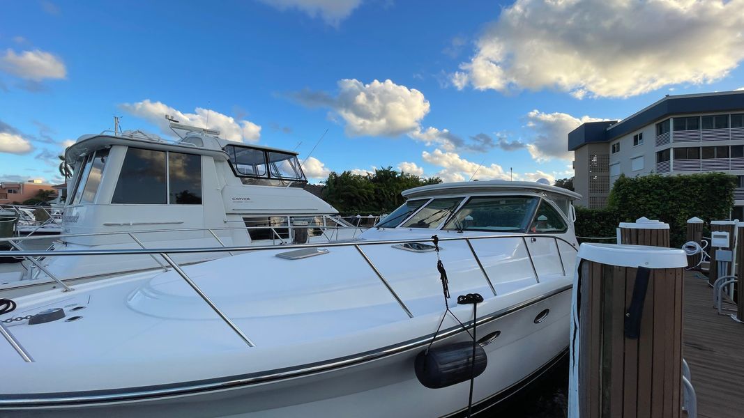 2004 Tiara Yachts 42 Open