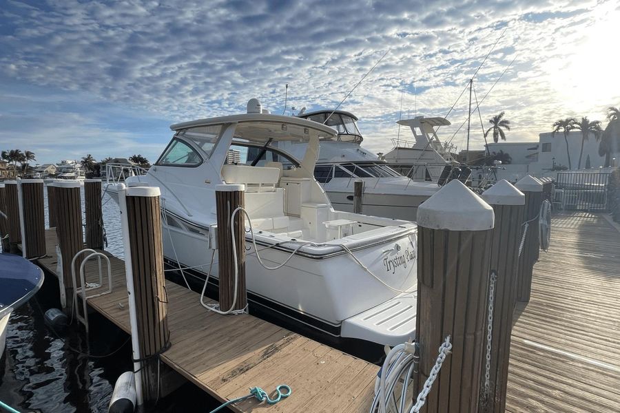 2004 Tiara Yachts 42 Open