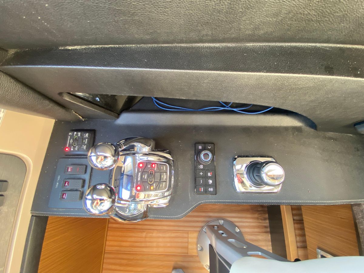 2017 Sea Ray 58 