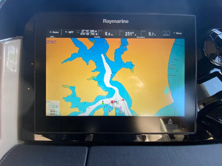 Daddy's Money Yacht Photos Pics Chartplotter