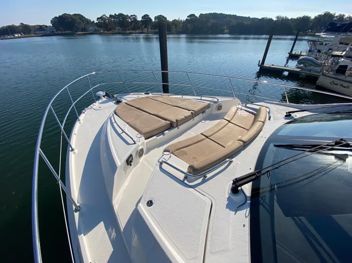 Daddy's Money Yacht Photos Pics Bow deck sun lounges