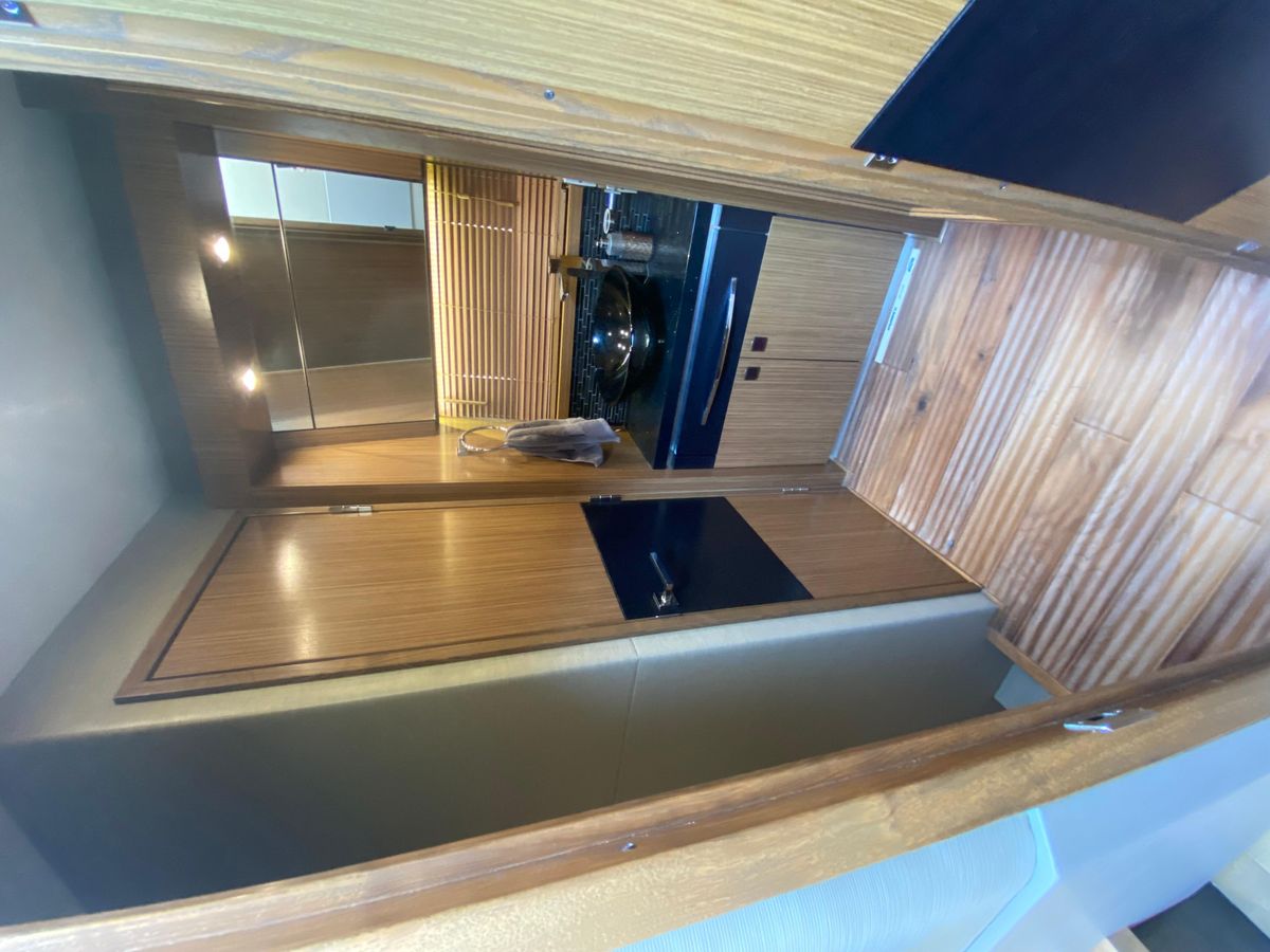 2017 Sea Ray 58 