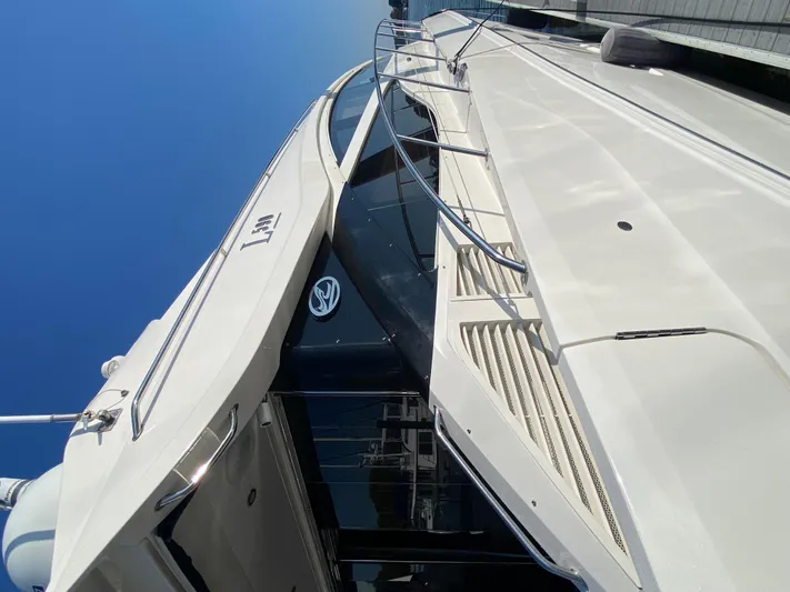 Daddy's Money Yacht Photos Pics 2017 Sea Ray L590