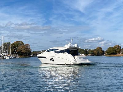 Yacht