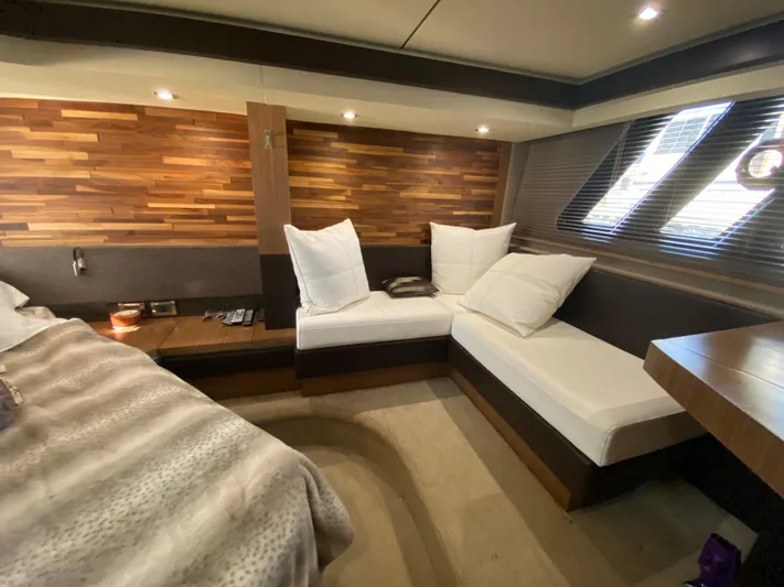 Daddy's Money Yacht Photos Pics Master lounge