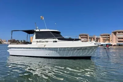 1995 Rodman 700