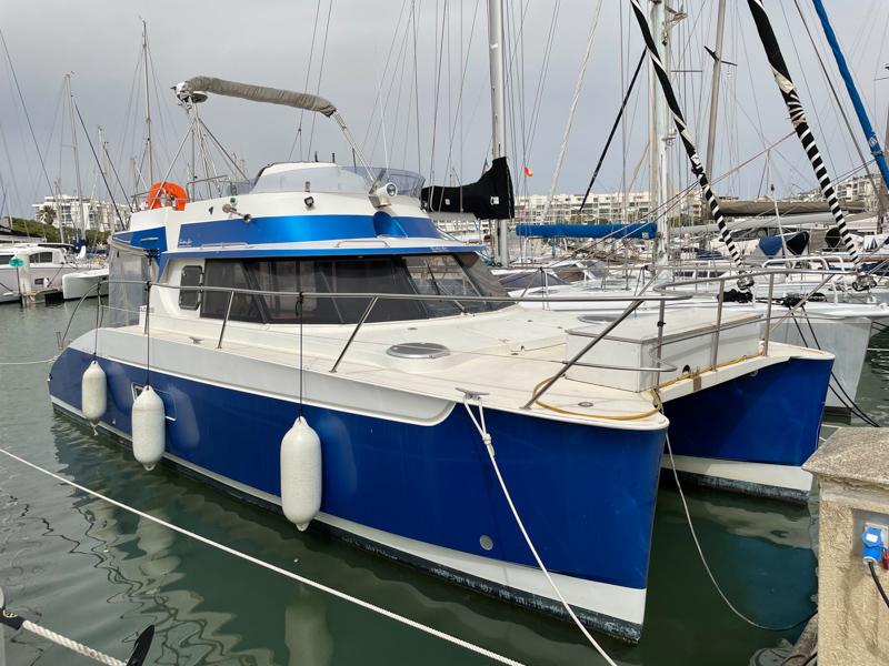 fountaine pajot 35' highland power catamaran