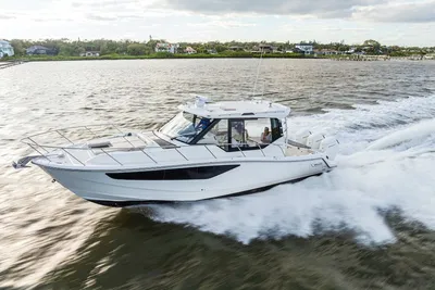 Boston Whaler 405 Conquest