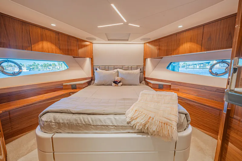 Crystal C Yacht Photos Pics 