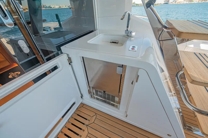 Crystal C Yacht Photos Pics 