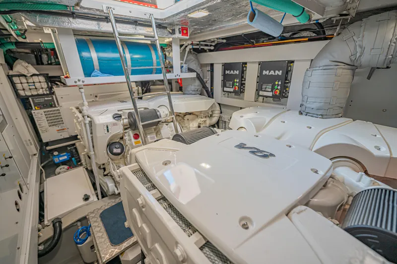 Crystal C Yacht Photos Pics 