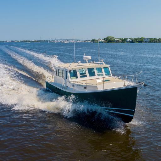 2001 H&H Marine 38 Osmond