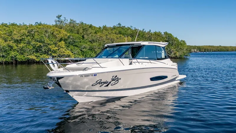 Jorja B Yacht Photos Pics 