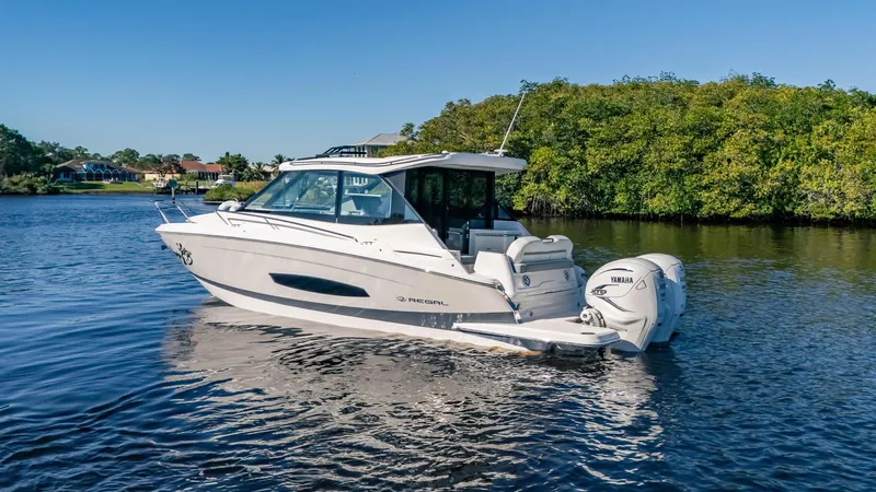 Jorja B Yacht Photos Pics 