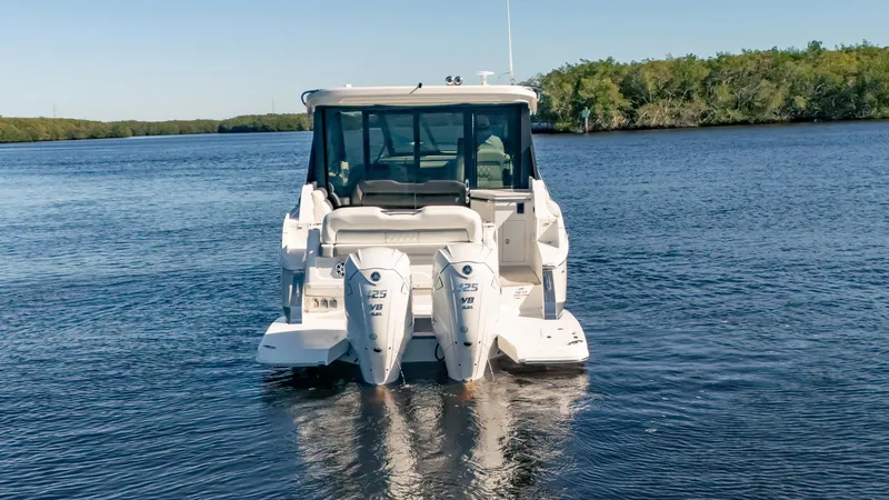 Jorja B Yacht Photos Pics 