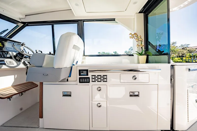 Jorja B Yacht Photos Pics 