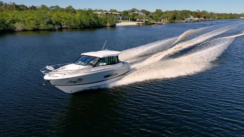 Jorja B Yacht Photos Pics 