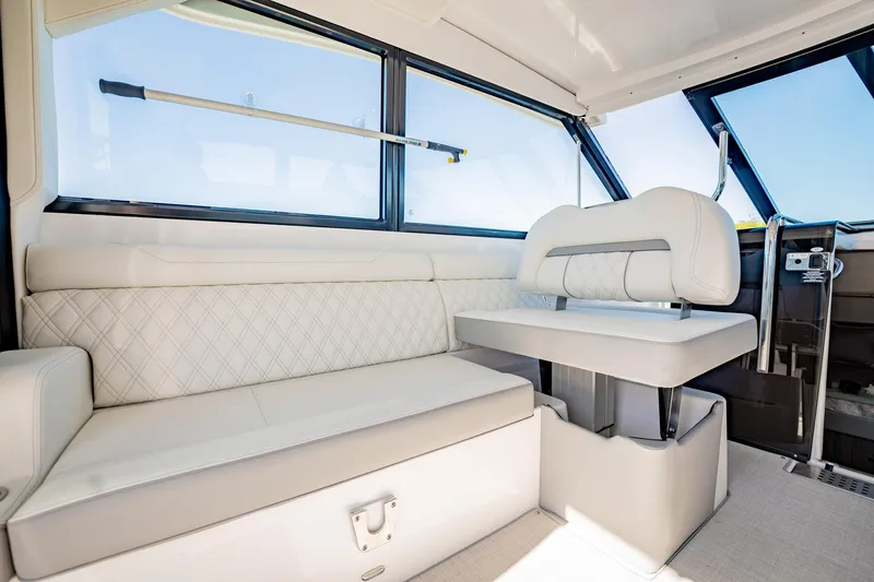 Jorja B Yacht Photos Pics 