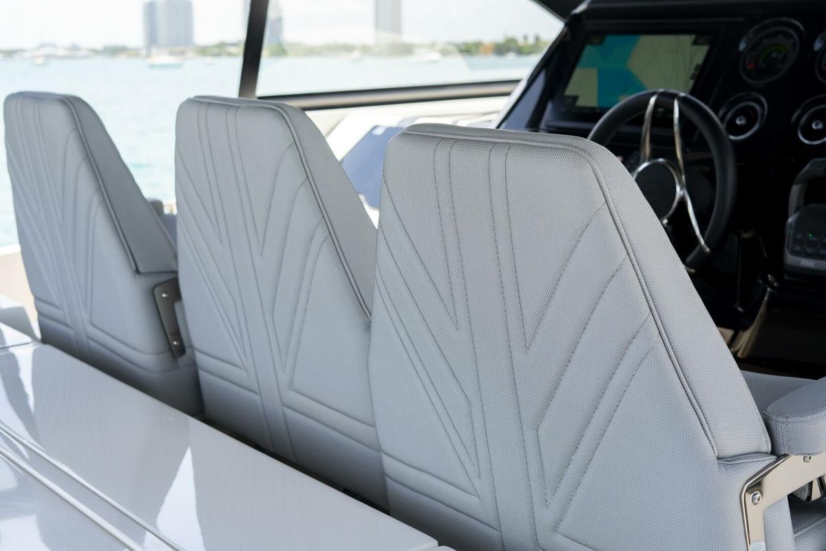 2024 Sunseeker 55 