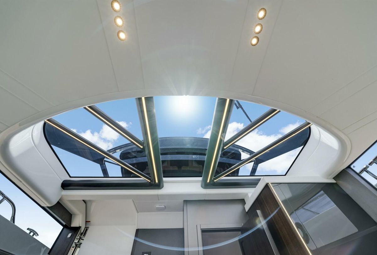 2024 Sunseeker 55 