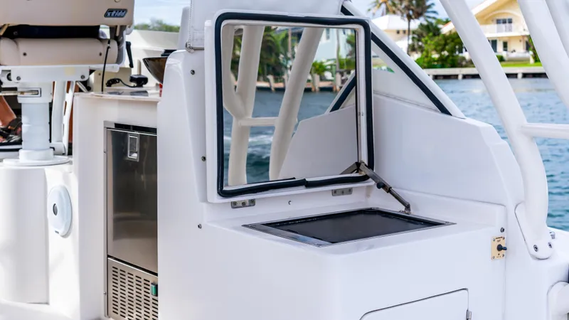 Knot Half Bad Yacht Photos Pics 2017 Jupiter 41 -