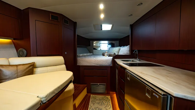 Knot Half Bad Yacht Photos Pics 2017 Jupiter 41 - Galley/kitchen