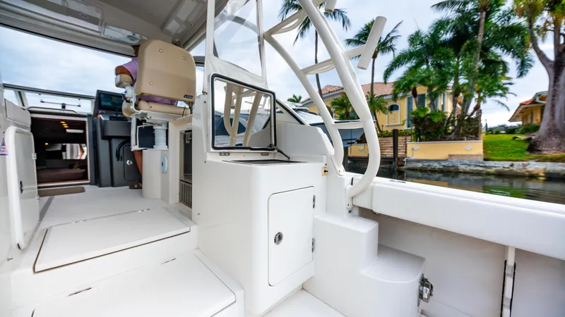 Knot Half Bad Yacht Photos Pics 2017 Jupiter 41 -