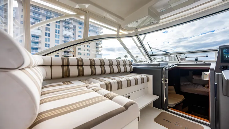 Knot Half Bad Yacht Photos Pics 2017 Jupiter 41 - Cockpit