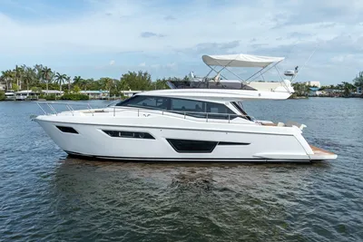 Ferretti Yachts 50 FLY