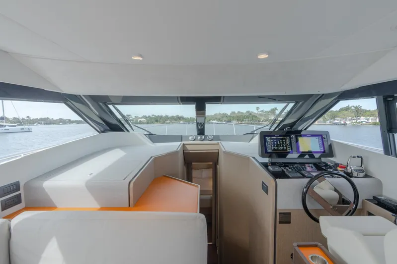 Cecilonga Yacht Photos Pics 