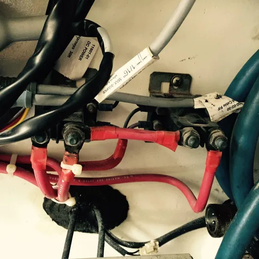 R & R Yacht Photos Pics 