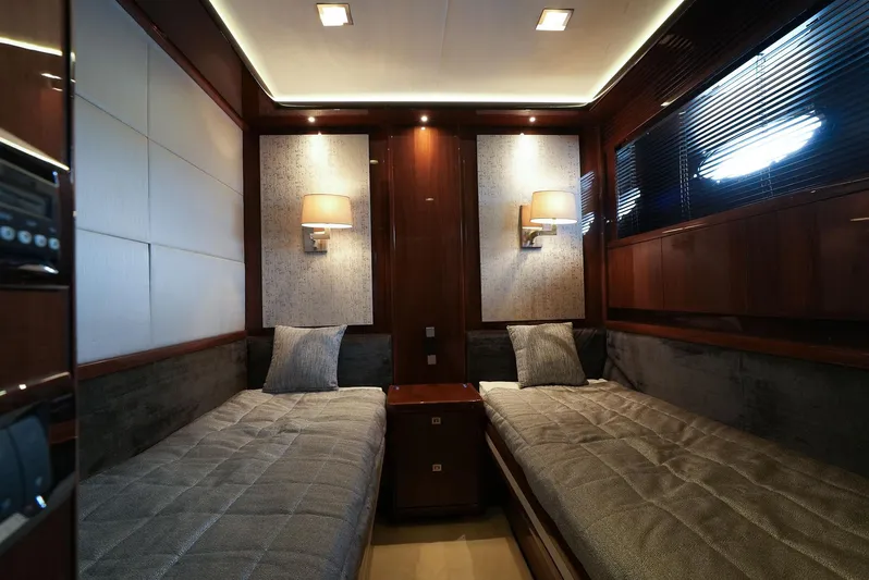 Aspiration Yacht Photos Pics 