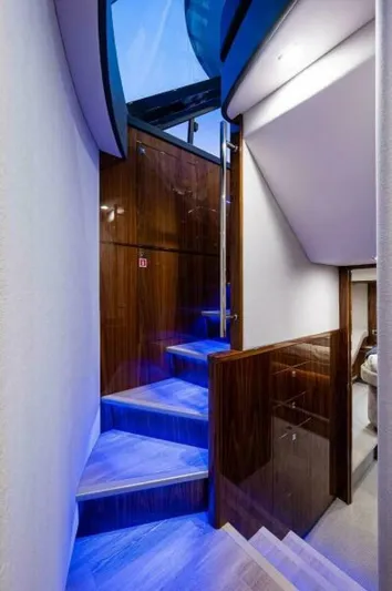 Greyhound Yacht Photos Pics 2020 Riviera 5400 Sport Yacht - Image 44