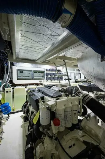 Greyhound Yacht Photos Pics 2020 Riviera 5400 Sport Yacht - Image 83