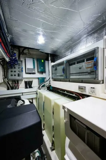 Greyhound Yacht Photos Pics 2020 Riviera 5400 Sport Yacht - Image 77