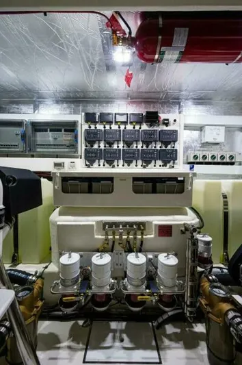 Greyhound Yacht Photos Pics 2020 Riviera 5400 Sport Yacht - Image 81