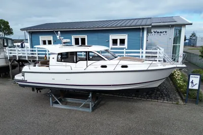 2018 Nimbus 365 Coupe