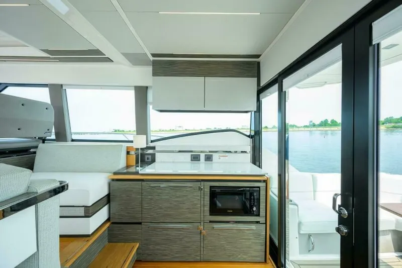 Jena Yacht Photos Pics 2019 Tiara Yachts 49 Coupe - Image 41