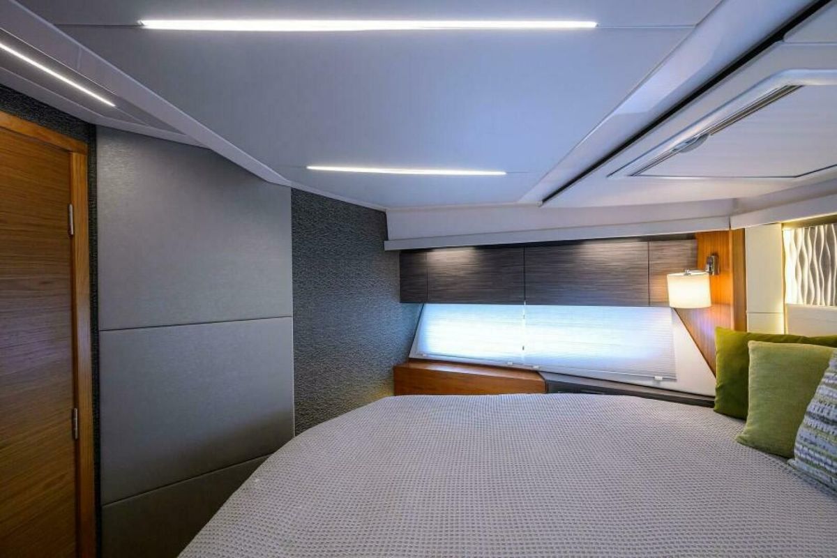 2019 Tiara Yachts 49 