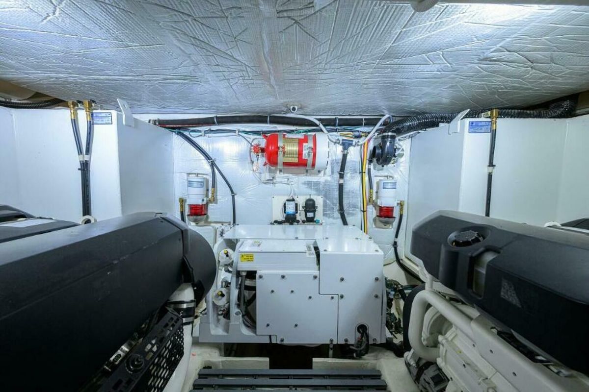 2019 Tiara Yachts 49 
