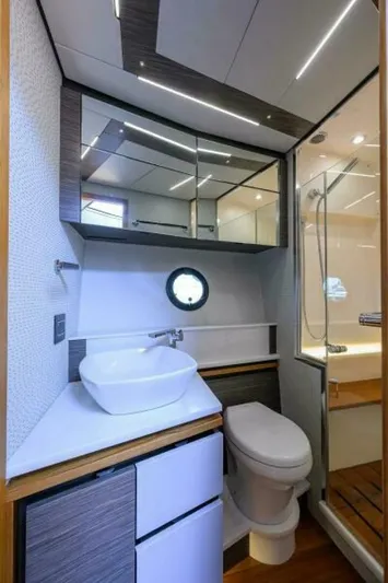 Jena Yacht Photos Pics 2019 Tiara Yachts 49 Coupe - Image 80