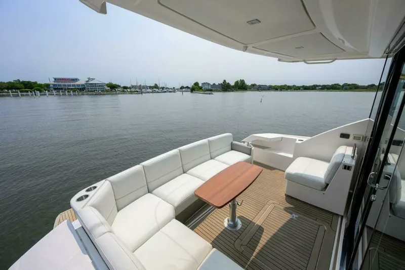 Jena Yacht Photos Pics 2019 Tiara Yachts 49 Coupe - Image 31