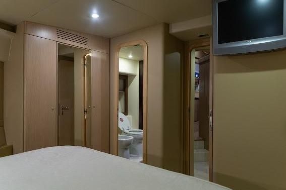 2007 Ferretti Yachts 50 