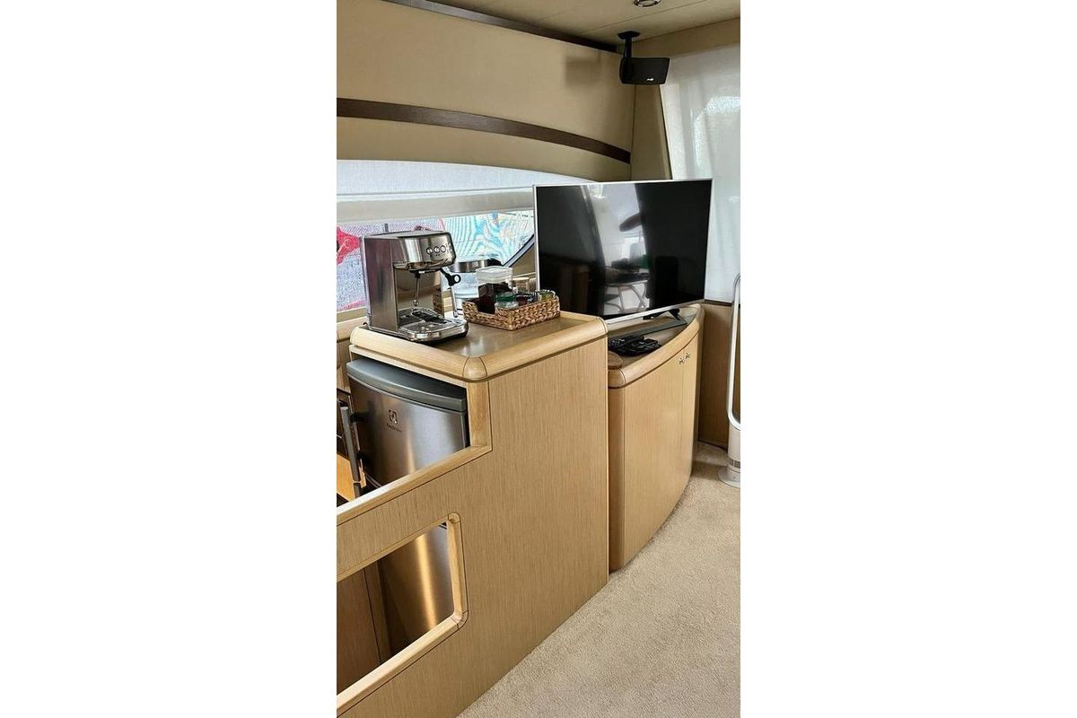 2007 Ferretti Yachts 50 