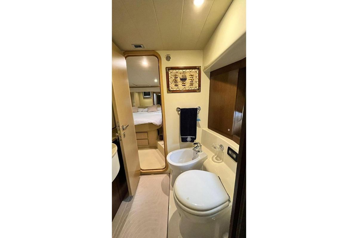 2007 Ferretti Yachts 50 