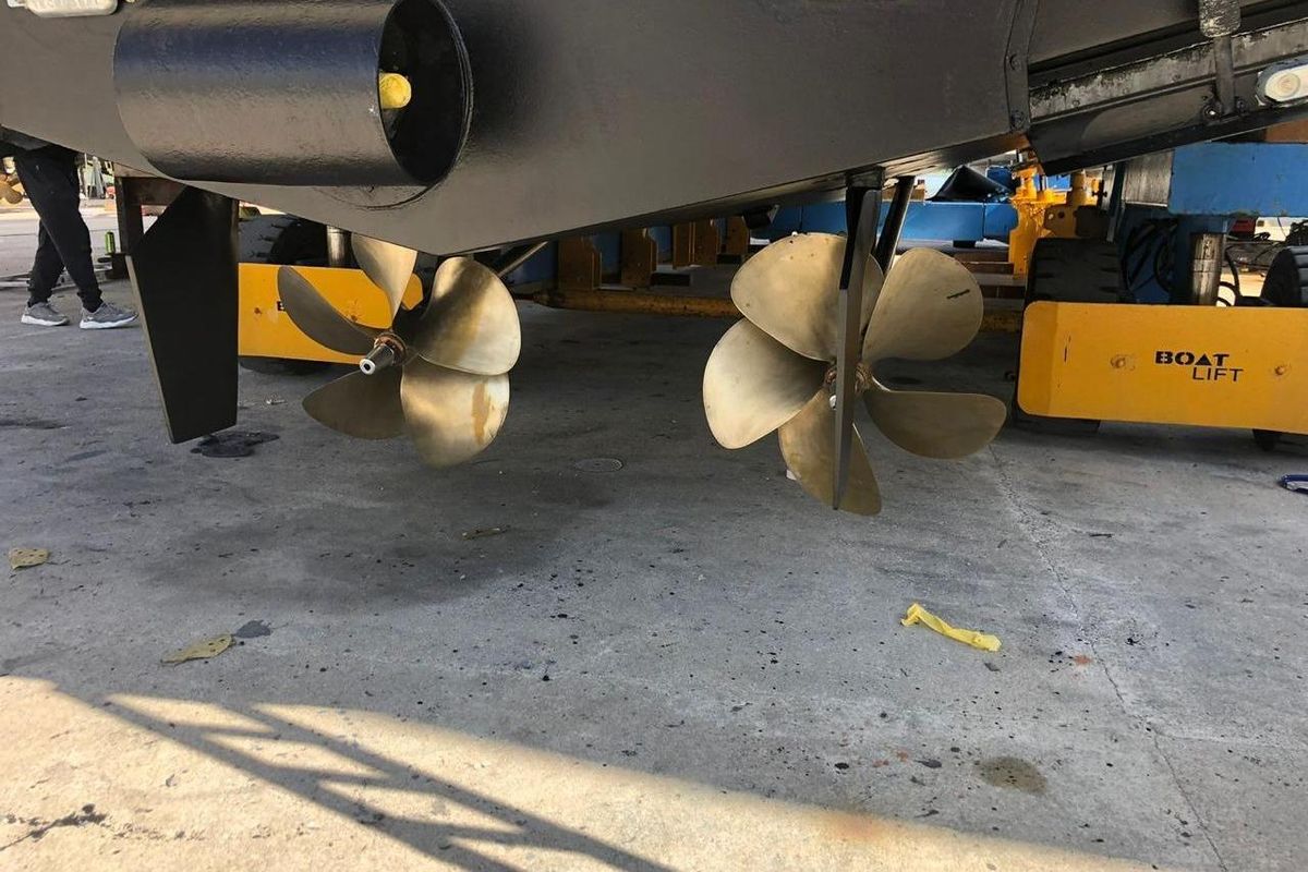 2007 Ferretti Yachts 50 