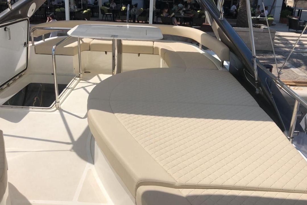 2007 Ferretti Yachts 50 