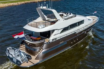 2021 Van den Hoven Executive 18.50