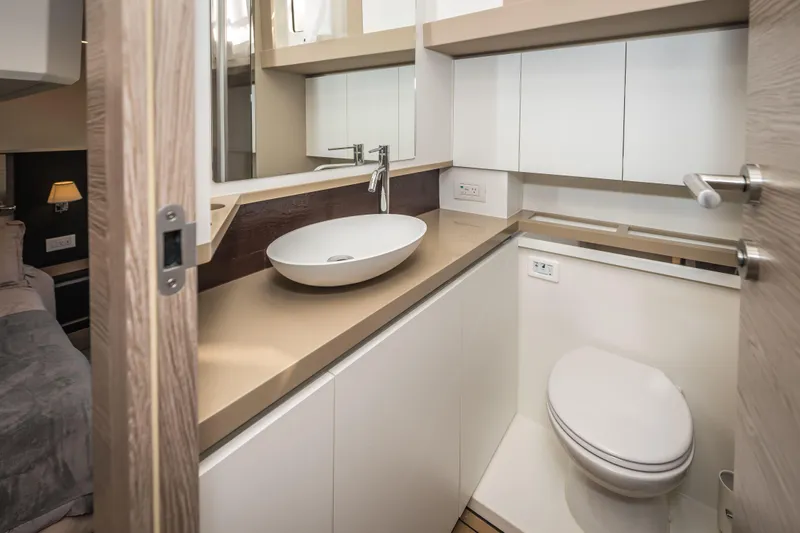 Scotts N Water Yacht Photos Pics Modern bathroom interior in 2024 Greenline 45 Coupe Hybrid yacht.