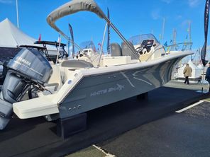 2022 White Shark 240 SC EVO